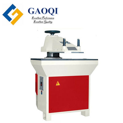 Semplifica il tuo processo produttivo con la macchina da taglio per pantofole da 1050*1000*1500mm