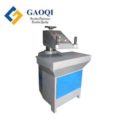 Semplifica il tuo processo produttivo con la macchina da taglio per pantofole da 1050*1000*1500mm