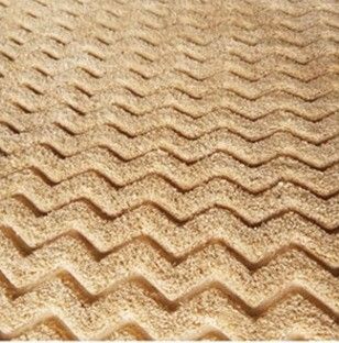 Linea di produzione automatica di tappeti laminati a schiuma con funzione di taglio e incisione