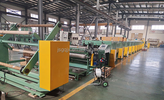 Macchina per il rivestimento di tappeti antiscivolo controllata da PLC per la produzione di materiali di imballaggio