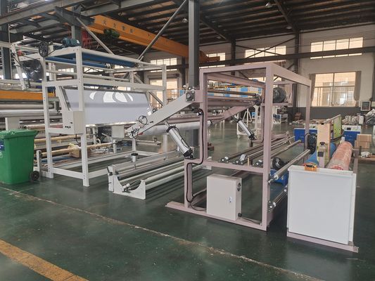 Macchina di ripiegamento di tessuti su misura da 1500 mm per la tua azienda manifatturiera