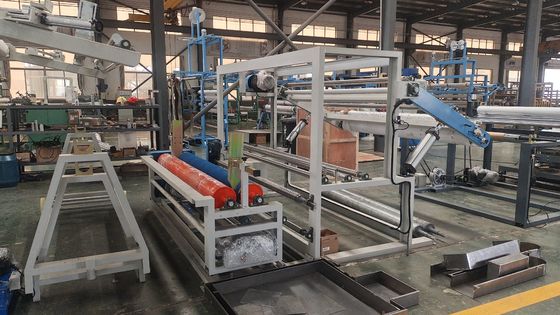 Macchina di ripiegamento di tessuti su misura da 1500 mm per la tua azienda manifatturiera