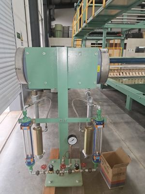 Macchina di laminazione a fiamma in stile tedesco PLC personalizzata 2 bruciatori 3 in 1 per seggiolino auto