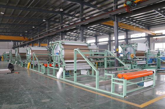 Macchine per la laminazione di cuoio e tessuti di schiuma PU EVA per abbigliamento